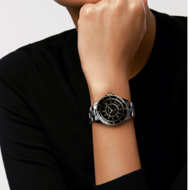 H3826 Chanel J12 Quartz Womens 33mm Quartz Watch - BRAND NEW